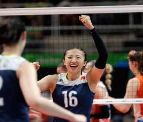 开云官网-利拉德在焦点战证明自己，鹈鹕逆转76人