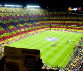 开云体育世界杯-奥斯梅恩爆发，秘鲁防守锁死丹麦，当现代锋矛撞上远古坚盾