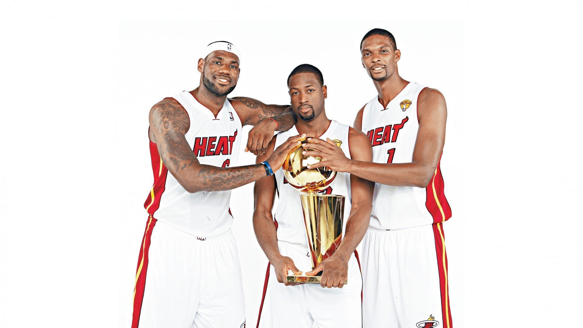 东契奇降维打击,当NBA超巨在CBA赛场开启个人能力展览